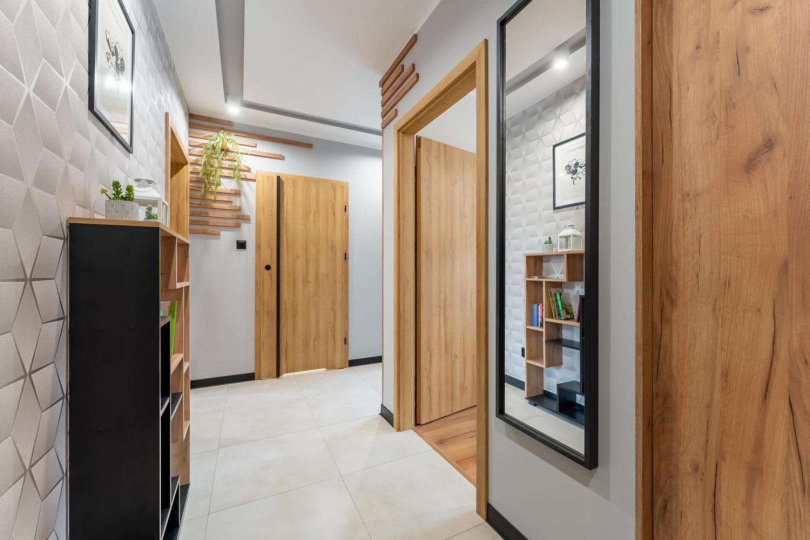 Apartament Przy Baszcie - Z Prywatnym Parkingiem W Centrum - By Spaceapart Jelení Hora Exteriér fotografie